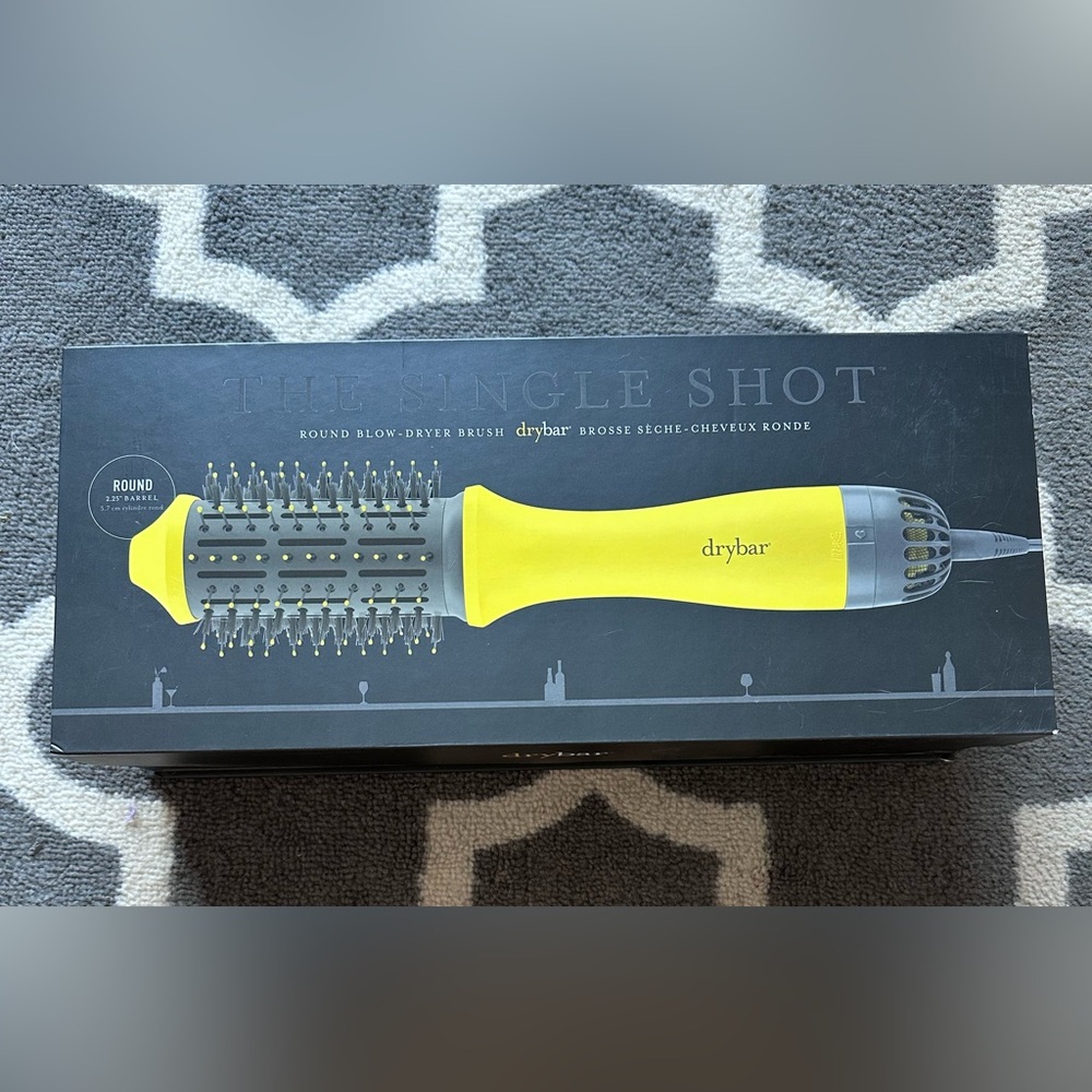 Drybar The Single Shot Blow-Dryer Brush - NWT - Picture 7 of 9
